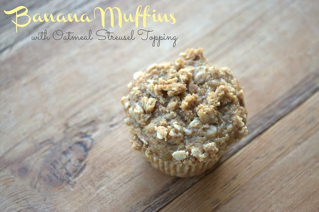 Banana Muffins with Oatmeal Streusel Topping