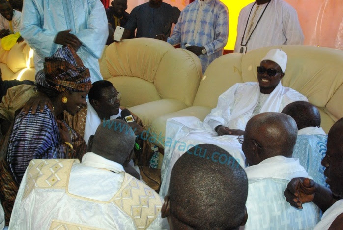 Serigne Bass Abdoul Khadre chez Cheikh Béthio Thioune pour lui présenter ses condoléances