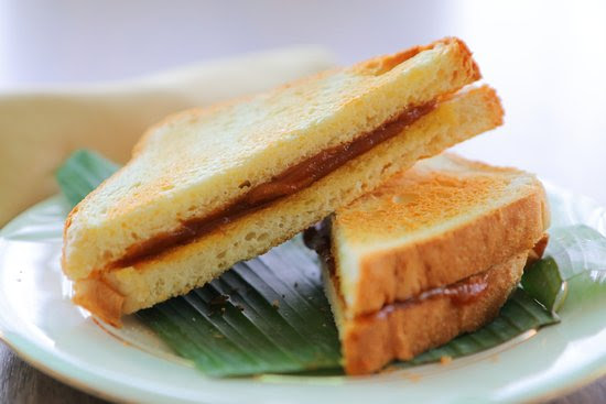 Cara Membuat Roti Bakar dengan Setrika dan Teflon yang ...