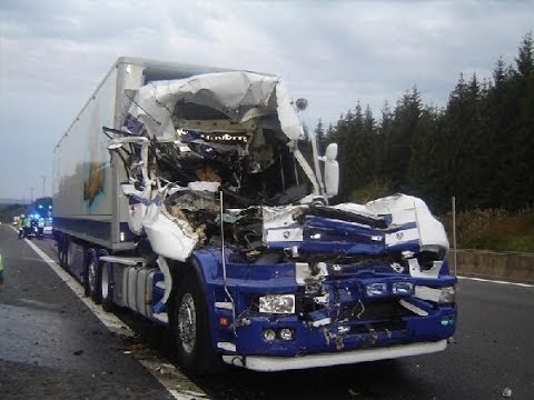 FATAL TRUCK CRASH / Смертельное дтп /LKW UNFALL 