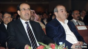 Nouri Maliki (left) and Ayad Allawi at a parliament session in Baghdad (11 November 2010)