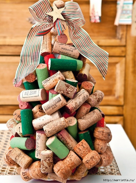 Árvore de Natal Criativo de rolhas de vinho (1) (522x700, 340KB)
