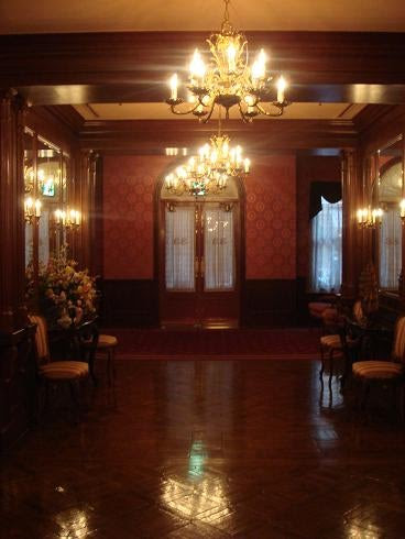 ディズニーランド 秘密の部屋 Club33 編 酒飲みまくる 独身負け犬女が結婚したよ 家建てたよ