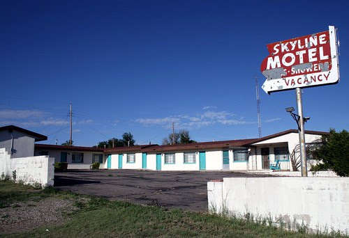 the skyline motel