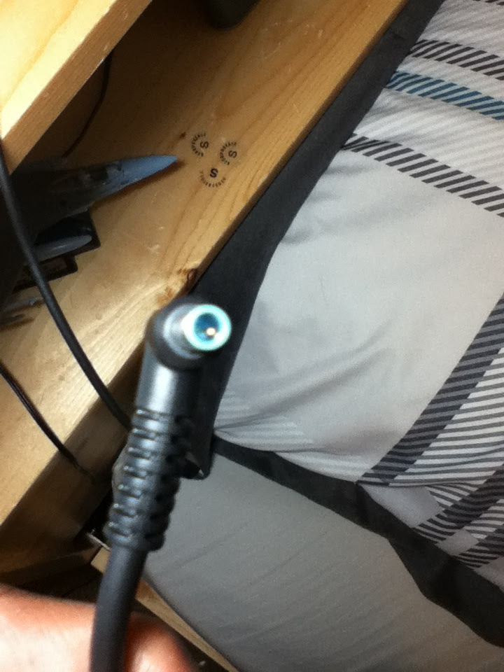 Request The Little Pin In My Laptop Charger Got Bent Is There Any Way To Fix This Do I Have To Get A New One Lifehacks