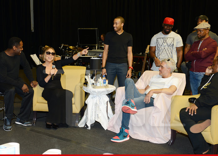 0428_Mariah-Rehearsing_TMZ-WM