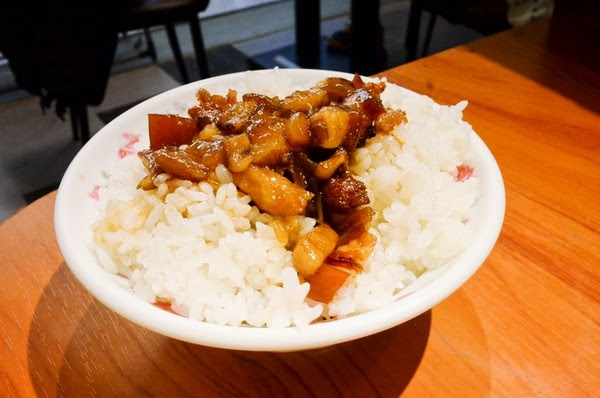 ▲台南市東區非主流溫牛料理。(圖/Sean提供)