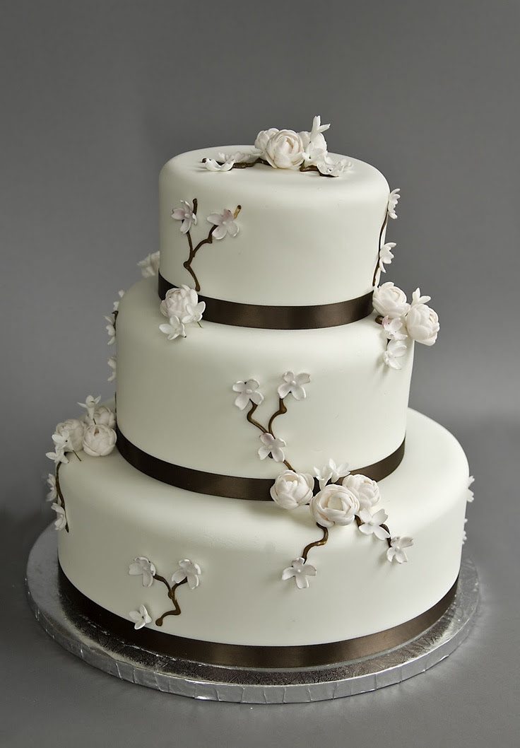  Dogwood  wedding  cake  by A White Cake  Have my cake  and 