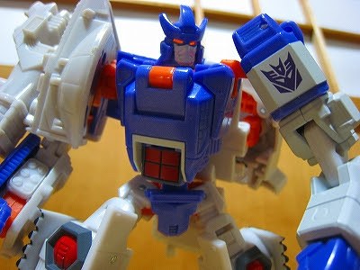 Tf Universe Challenge At Cybertron ガルバトロン スタンド製作所