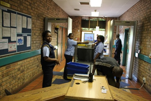 南非之旅：工业、政治、经济