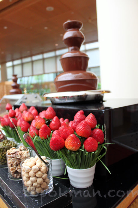 The Ritz-Carlton Superbrunch