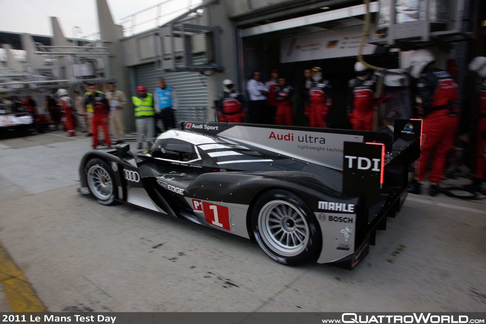 Suzuki Forsa GLX Mesin Halus Wallpaper HD Widescreen