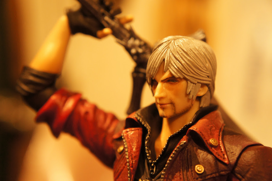 Dmc4 Play Arts改 Dante Nero を購入 Devilish Design