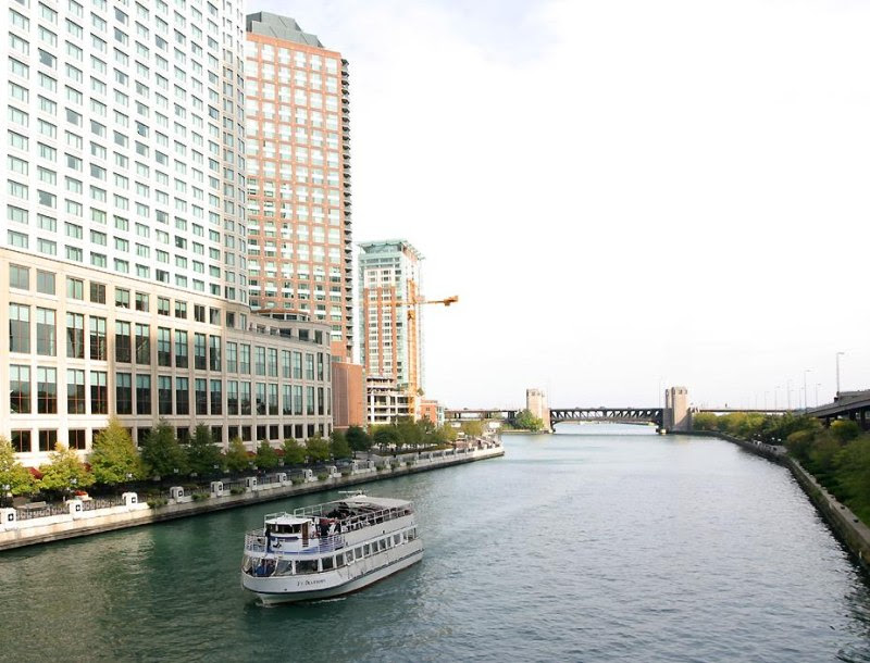 Chicago River