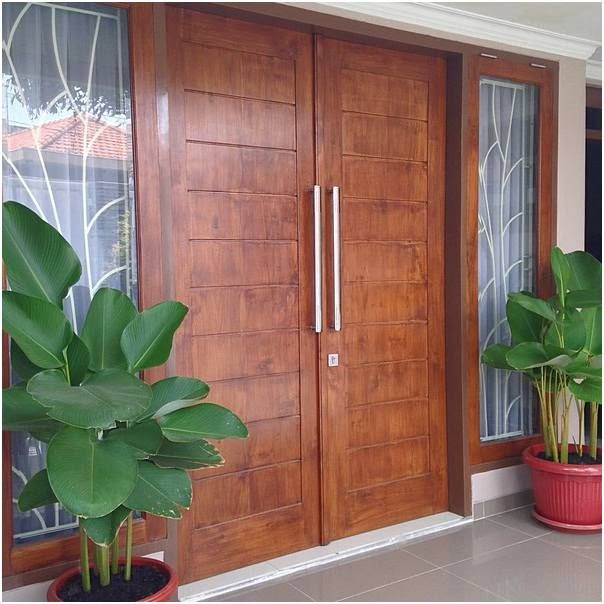 10+ Terbaru Model Teras Rumah Pintu Kupu Tarung