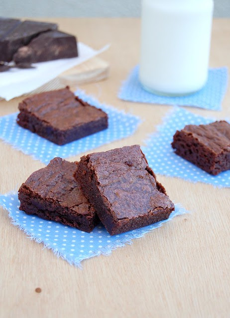 Classic unsweetened chocolate brownies / Brownies clássicos da Alice Medrich