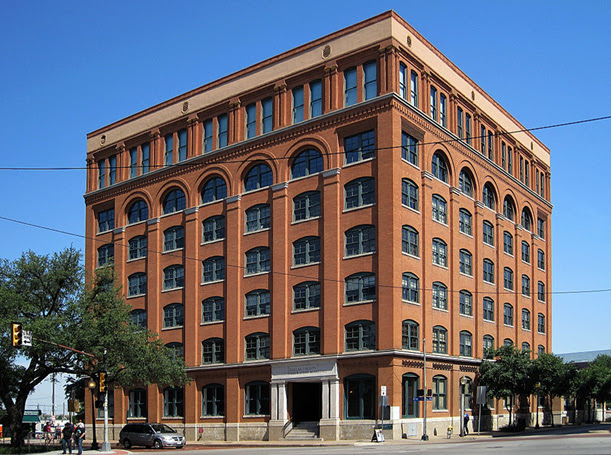 The Architectural History Of The Jfk Assassination Site Arts Culture Smithsonian Magazine