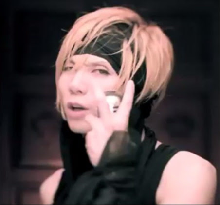 蝶 Acid Black Cherry Broomance Is Officially In The Air Another Me Yasu And The New Boy