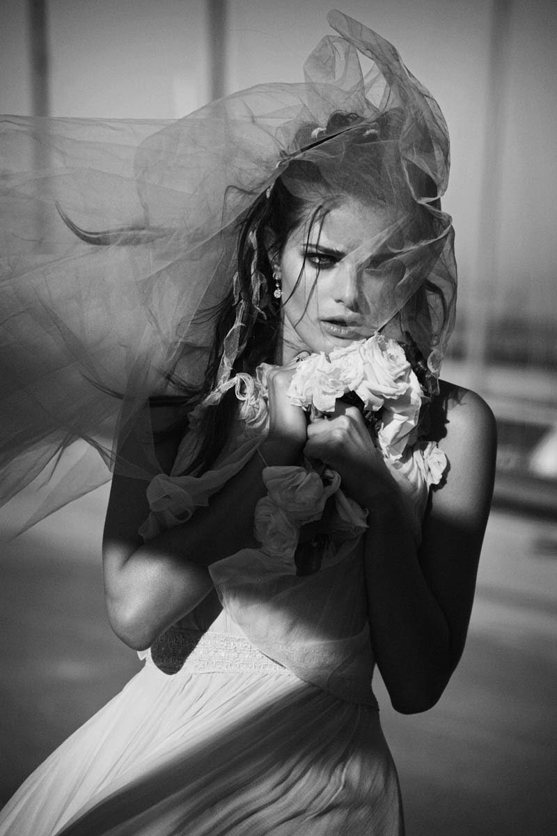 Fashion Model Isabeli Fontana, Style inspiration, Fashion photography, Long hair