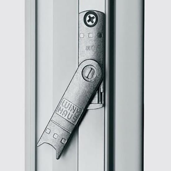 Mecanisme fermeture fenetre pvc