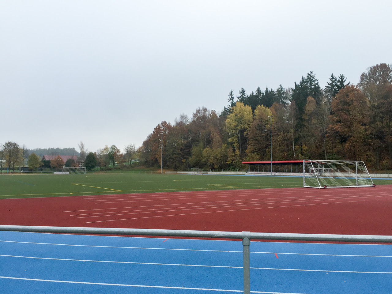 Sportplatz Burg Stargard | Garten- und Landschaftsbau ...