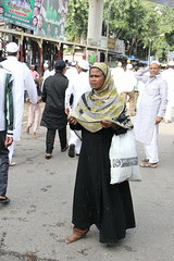 Duniya Kare Sawal Toh Ham Kya Jawab Denge.. India Against Poverty by firoze shakir photographerno1