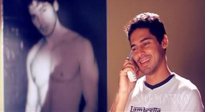 http://i298.photobucket.com/albums/mm253/blogspot_images/Gumnaam/PDVD_035.jpg