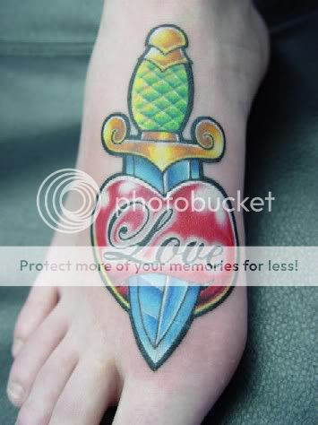 Sexy Foot Tattoo Picture 5