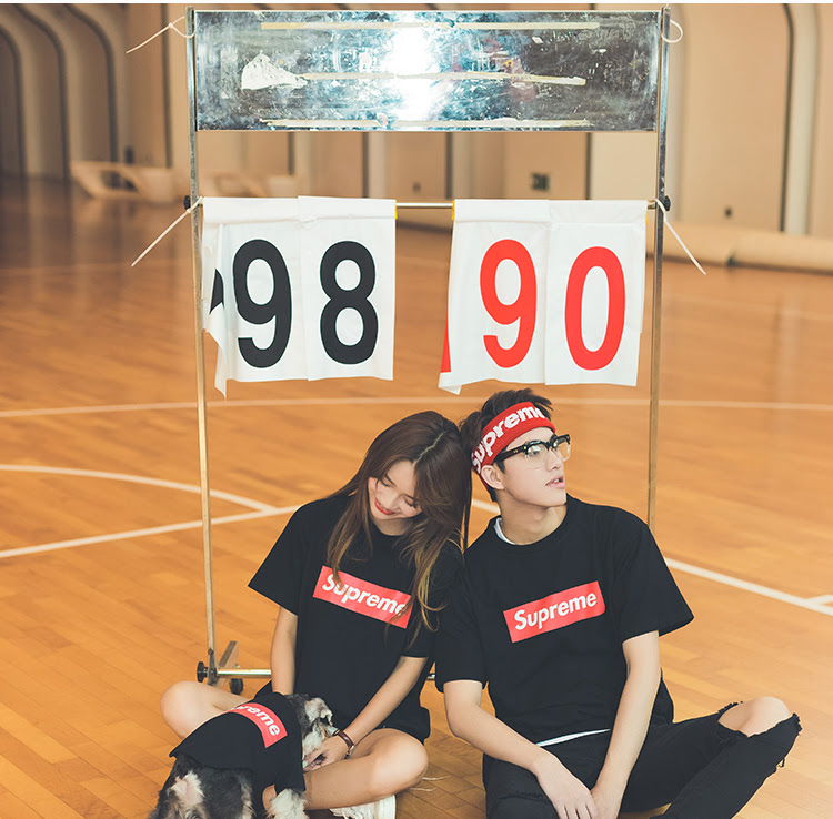 シュプリーム Tシャツ とブランドペット犬服 ボックスロゴ シュプリーム Tシャツ とブランドペット犬服 ボックスロゴ