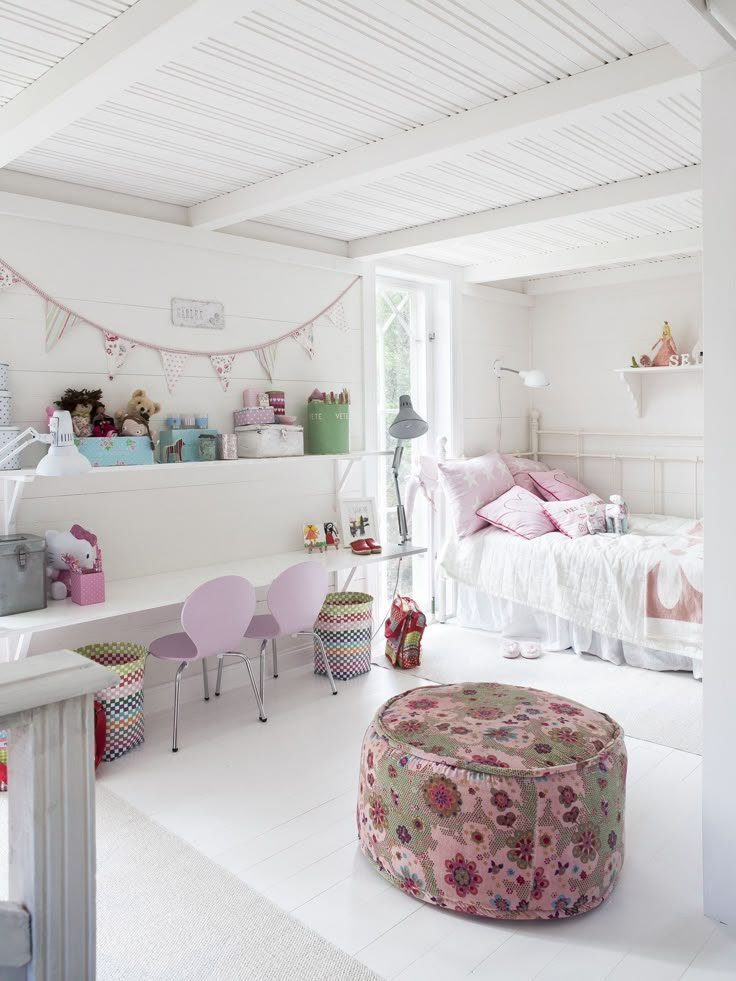 Lovely girls room