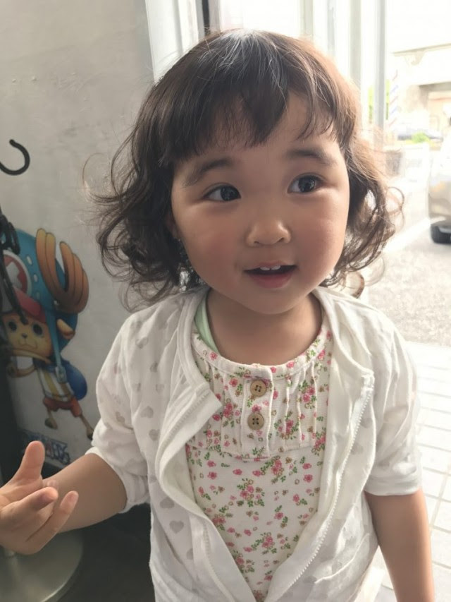 岐阜県 大垣市 キッズカット 幼児カット シェービング エステ ブライダルシェービング 個室あり キッズスペース 保育士完備 前髪カット 子供さんのカットしている時間に ママさんはシェービングエステでさらに綺麗になりませんか 大垣市築捨町の理美容室