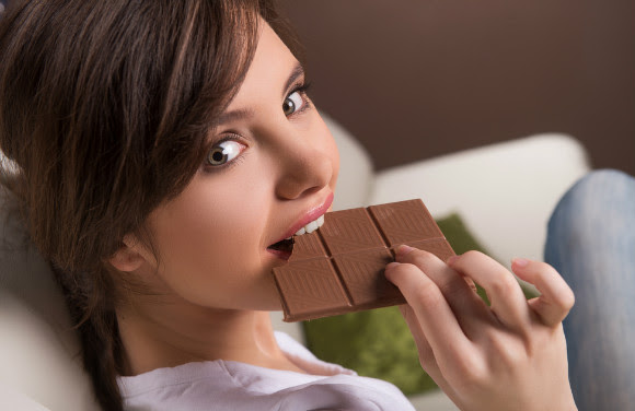 食べ過ぎ注意 授乳中のチョコレートのカフェインの赤ちゃんへの影響 子育て応援サイト March マーチ