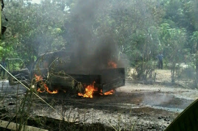 Mobil terbakar