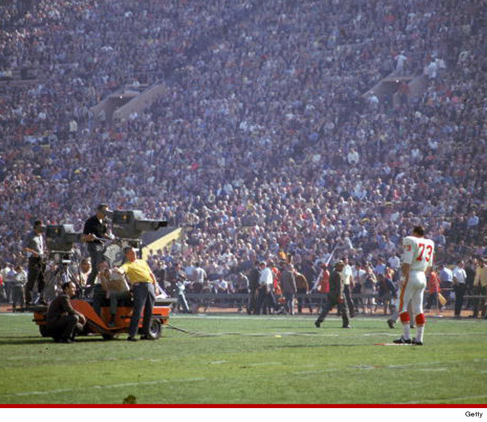 super_bowl_1_flashback_friday_photos_03