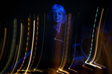 Insomniacs Are Helped by Online Therapy, Study Finds