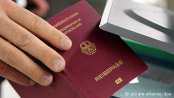 Σε περίπτωση που δεν καταθέσουν εγκαίρως τη σχετική αίτηση χάνουν τη γερμανική υπηκοότητα 
