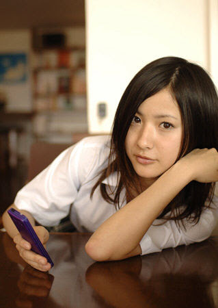 比嘉梨乃 從 沖繩美少女圖鑑 走出的明日之星 Raindog 痞客邦