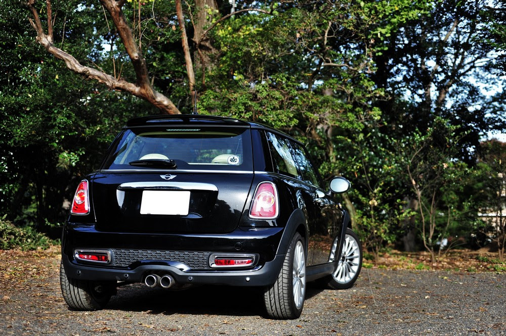 ロールス ロイスのインテリアを持つ小さな高級車 Br 世界限定1000台のレアなコレクターズアイテム Br ミニ インスパイアード バイ グッドウッド Br 英国仕様 ワンオーナー kmの良質な中古車 Br 諸費用オールイン乗り出し価格385万円 クルマ