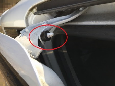 70ノアの運転席耳元からの異音対策 カーサポ みんなのカーライフをサポート