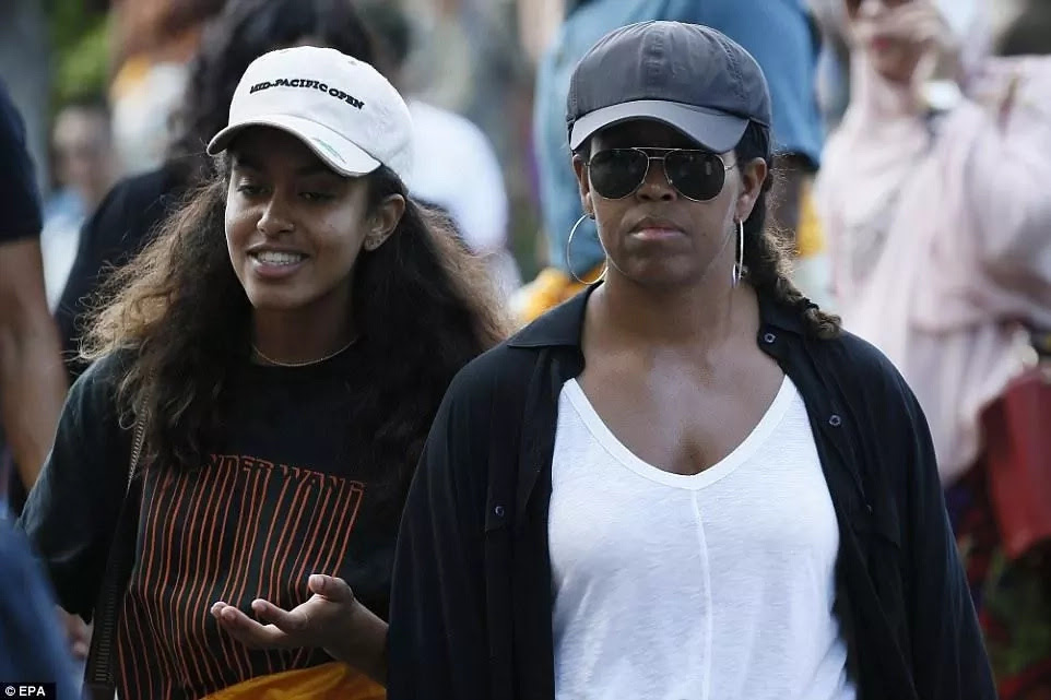 Malia seemed to enjoy the tour