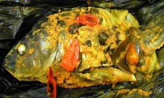 Pepes Ikan Mas Bumbu Iris Khas Sulawesi Utara