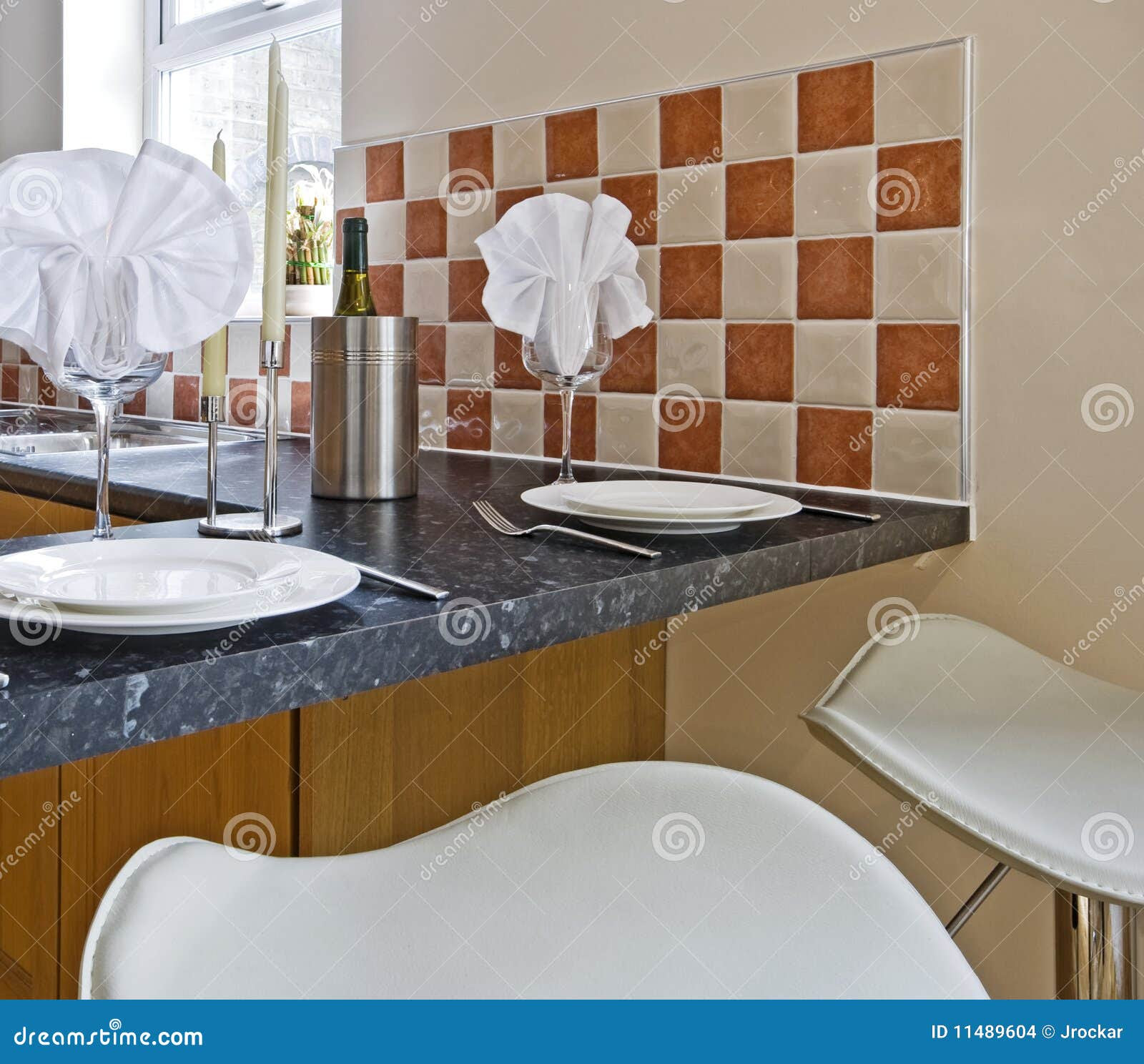Top Table with Breakfast Bar 1300 x 1226 · 396 kB · jpeg
