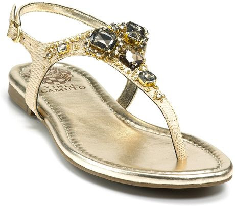 Vince Camuto Mallory Thong Sandals in Gold (Buttermilk Gold) | Lyst