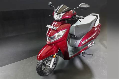 bs honda activa  fi price   revealed  september