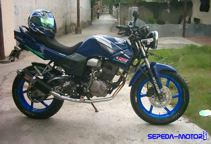 Honda Tiger 2000: Spesifikasi dan Harga Bekas  Info 