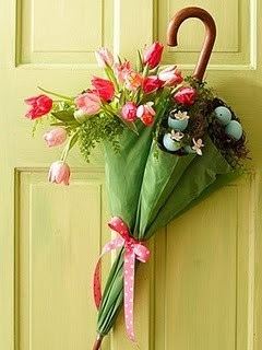 Instead of a spring wreath :) this is too cute…doing it!