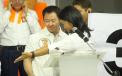 Kenji Fujimori se disculpó con Keiko por tuits "desafortunados"