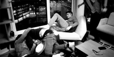 http://25.media.tumblr.com/tumblr_m4lw42DXMN1rpy7n0o2_400.gif