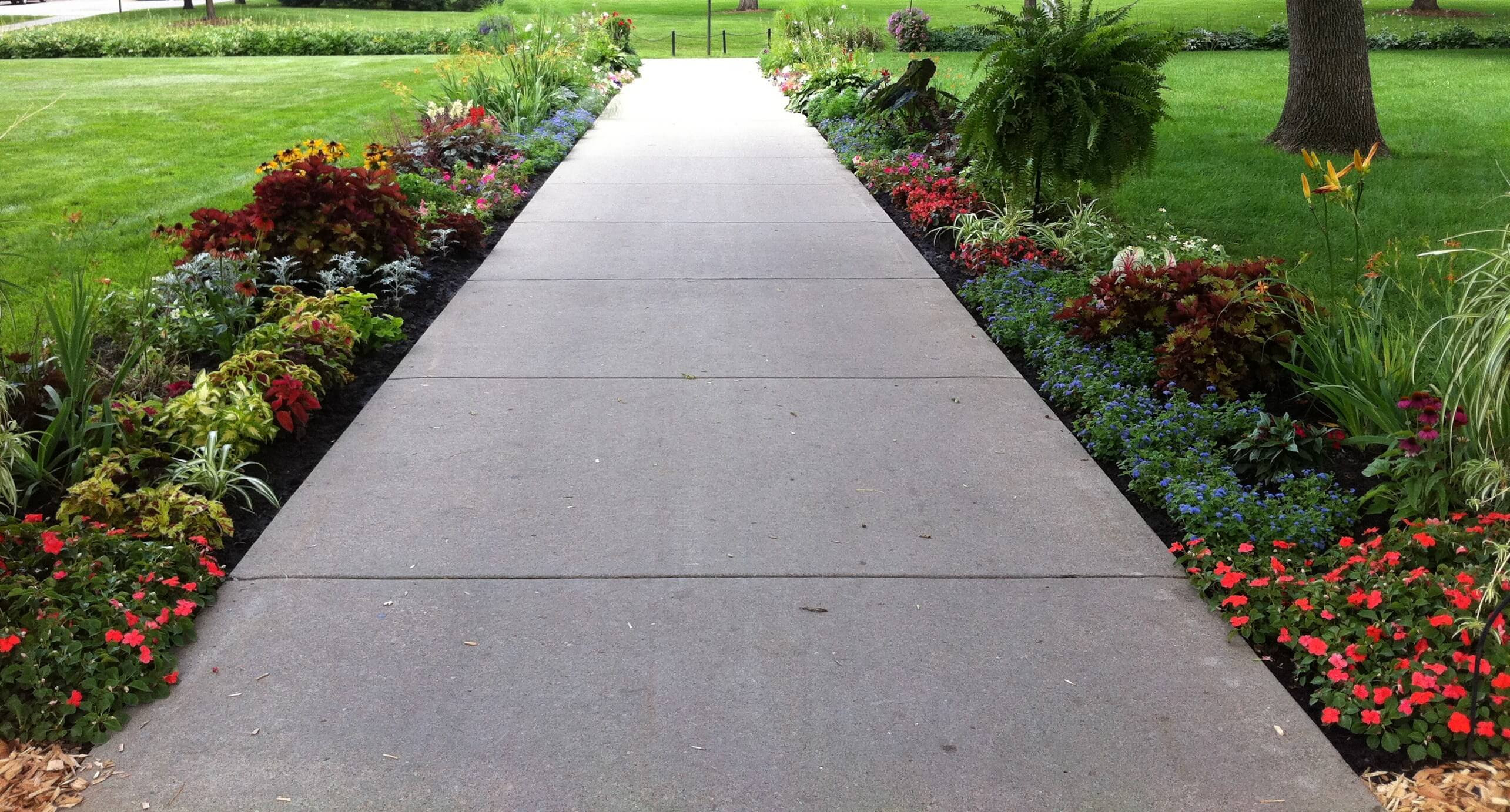 15 Walkway Designs for Your Home and Garden Live Enhanced 15 Walkway Designs for Your Home and Garden Live Enhanced