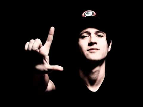 Nekfeu - Montre nous [Lyrics / Paroles]